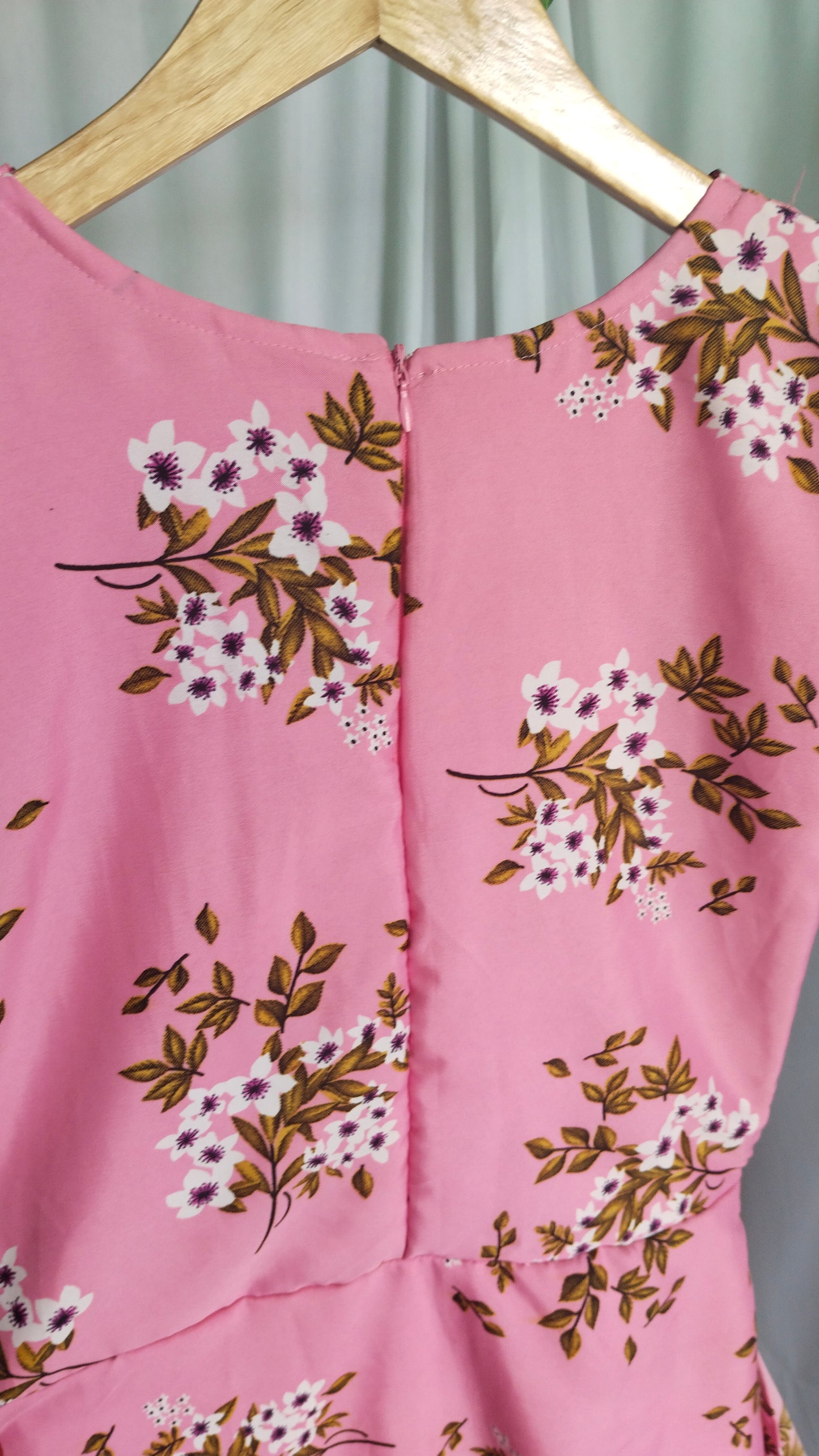 PINK FLORAL PRINT CREPE SHORT MAXI